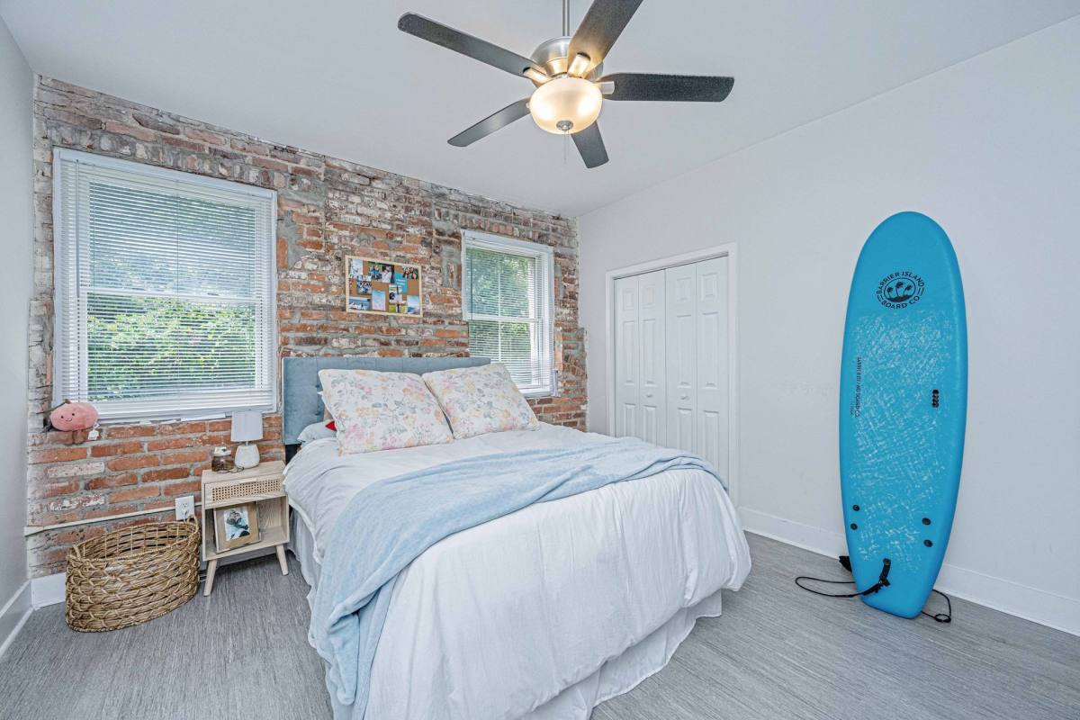 Apartment for rent at 1000 King St, Charleston, SC 29403