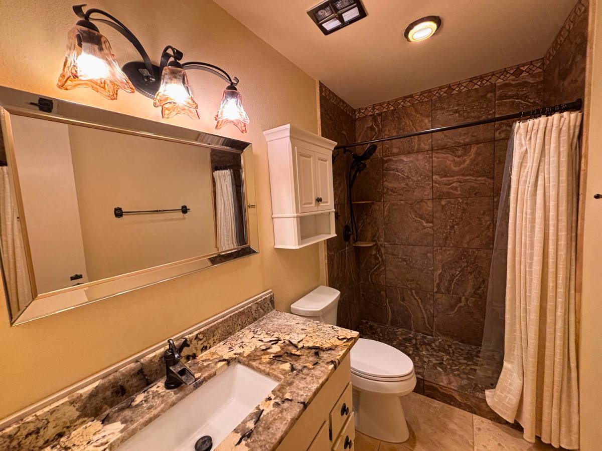 Condo for rent at 7709 Broadway, San Antonio, TX 78209