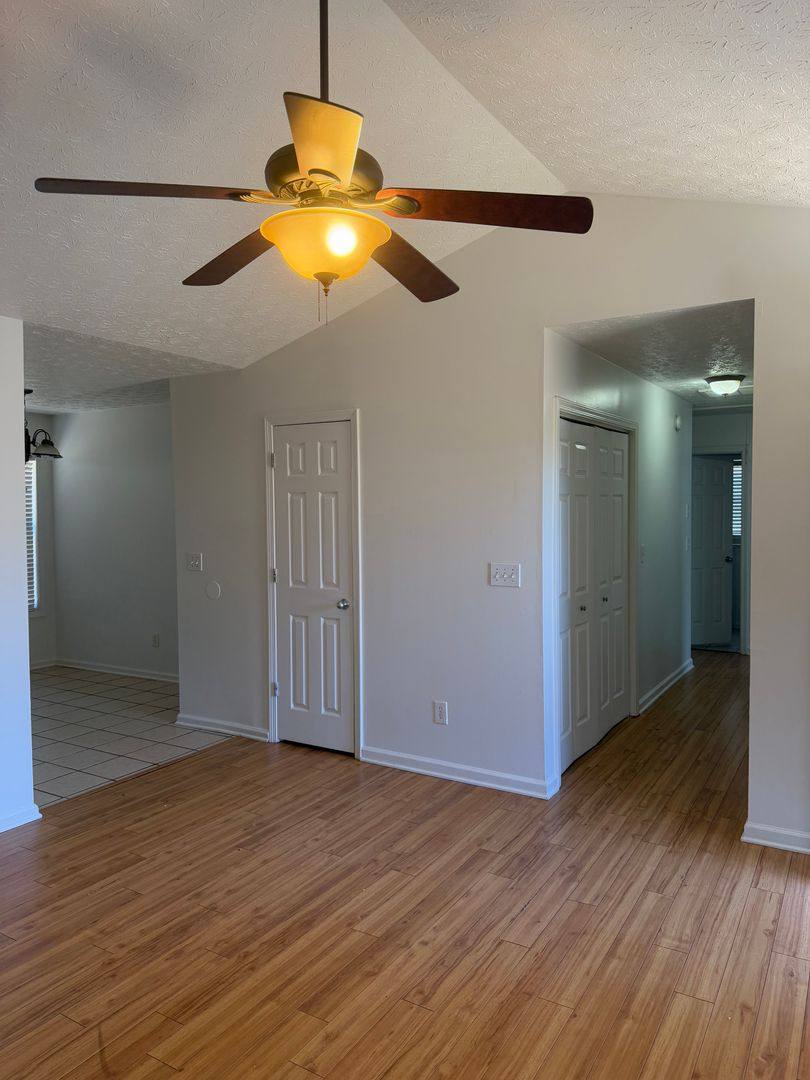 5164 Sagewood Dr, Flowery Branch, GA 30542 - House for Rent - Image 5