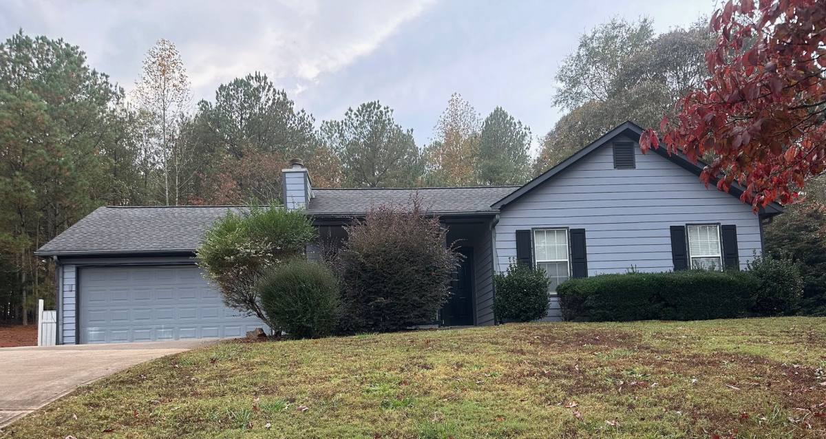 House for rent at 5164 Sagewood Dr, Flowery Branch, GA 30542
