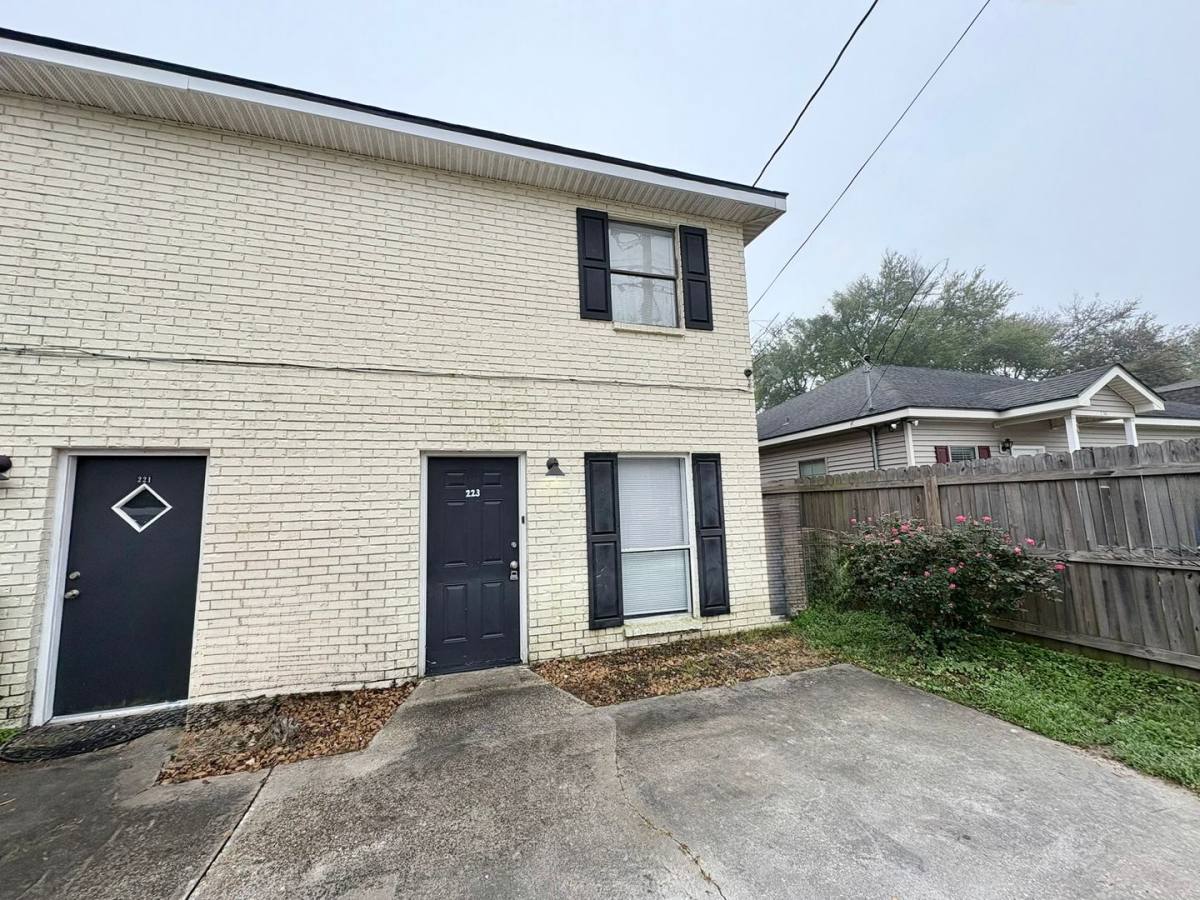 Townhouse for rent at 217 Ryder Dr, Lafayette, LA 70508