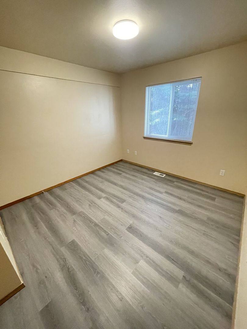 Apartment for rent at 2126-2128 Harris Ave, Bellingham, WA 98225