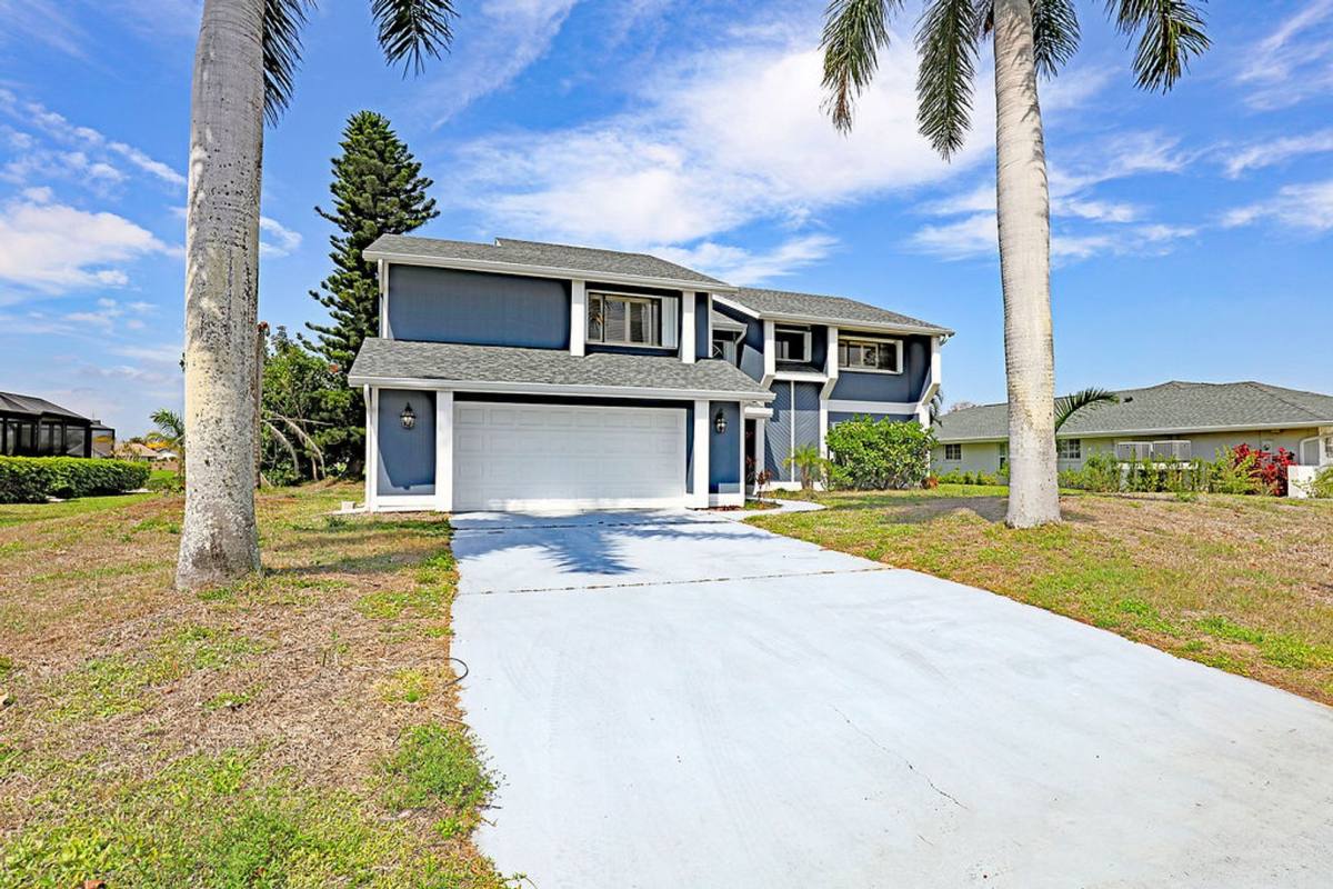 House for rent at 16717 Bobcat Dr, Fort Myers, FL 33908