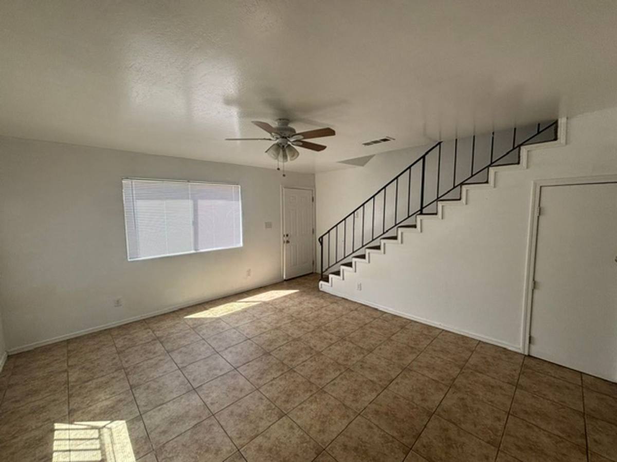 Apartment for rent at 542 D St, Wasco, CA 93280