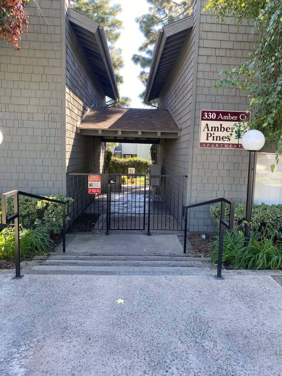 Apartment for rent at 330 Amber Court, Upland, CA 91786