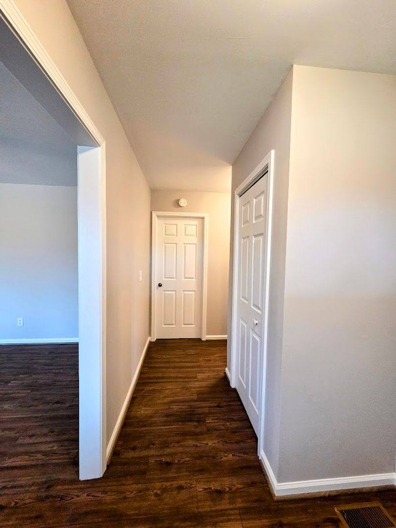 House for rent at 2891 Farrs Bridge Rd, Easley, SC 29640