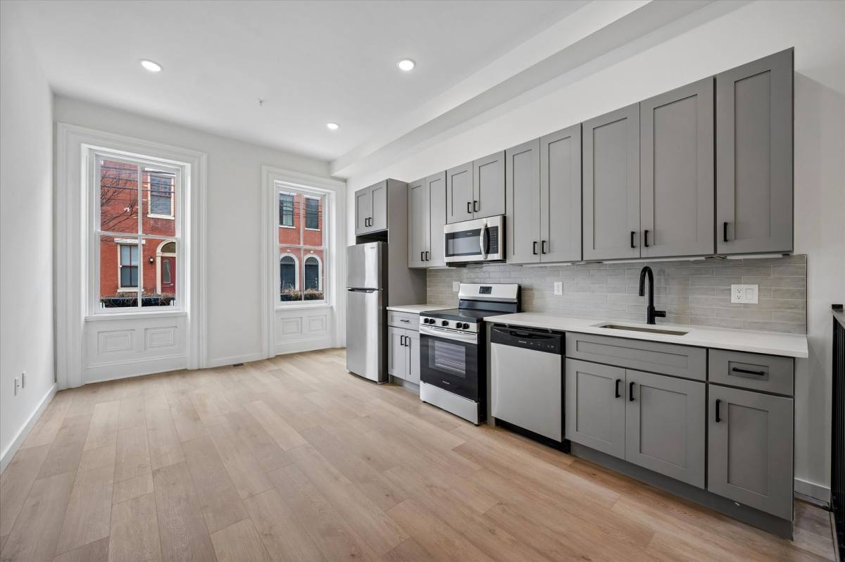 Apartment for rent at 627 N 16th St, Philadelphia, PA 19130