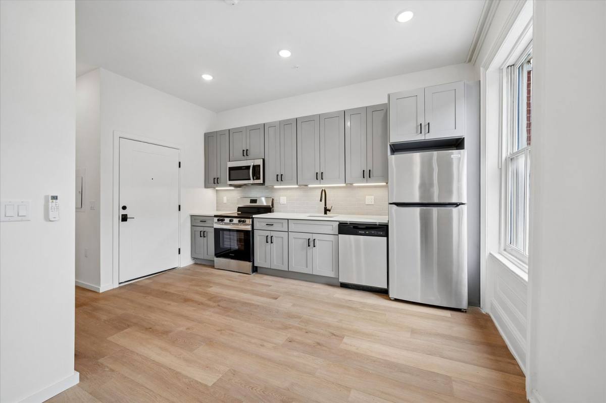 Apartment for rent at 627 N 16th St, Philadelphia, PA 19130