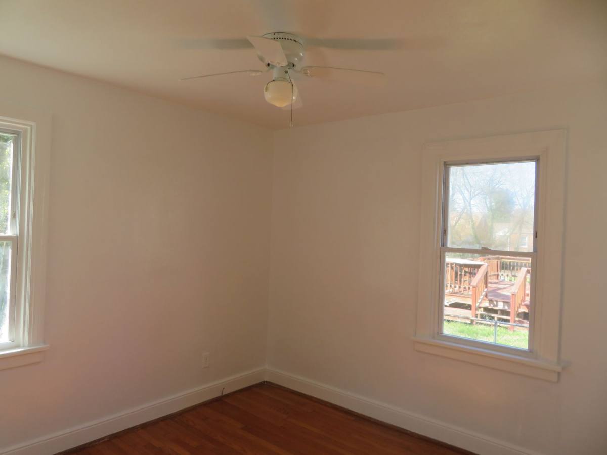 House for rent at 1118 Jett Ave, Colonial Heights, VA 23834