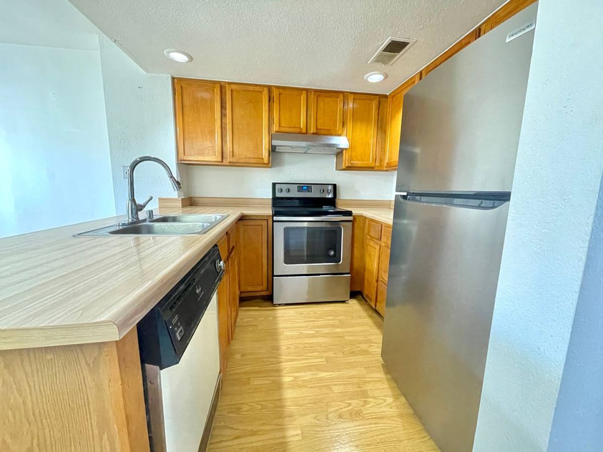 Condo for rent at 3301 Monroe St NE, Albuquerque, NM 87110