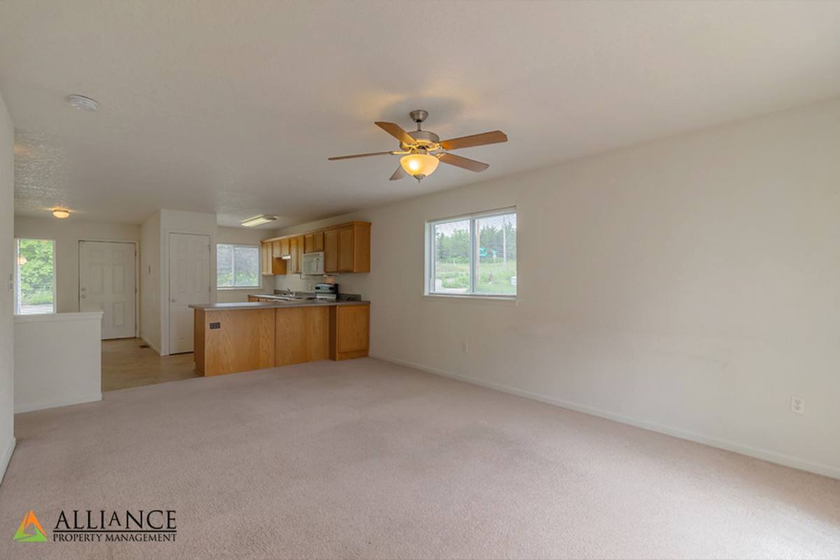 Townhouse for rent at 1324 Christy Dr, Manhattan, KS 66503
