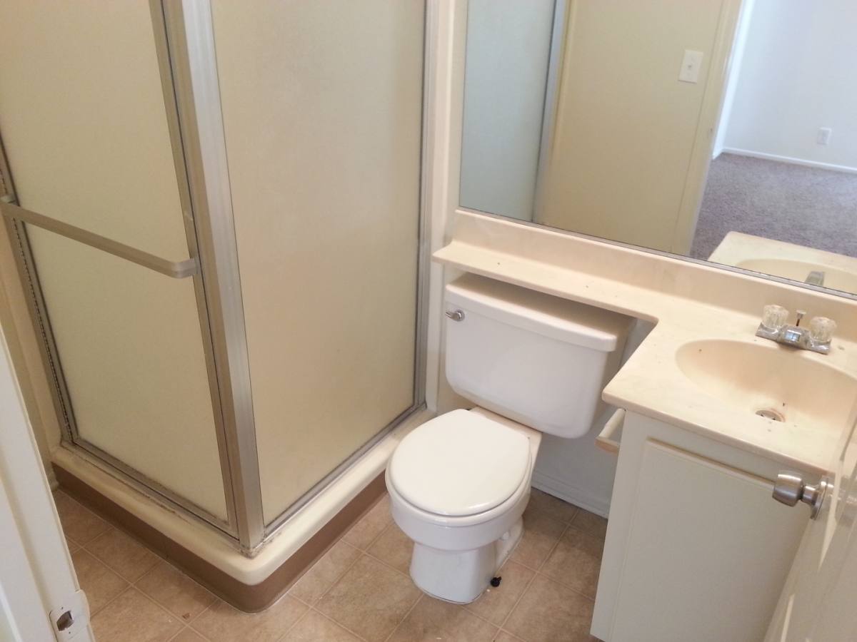 Apartment for rent at 1225 Belmont Ave, Long Beach, CA 90804