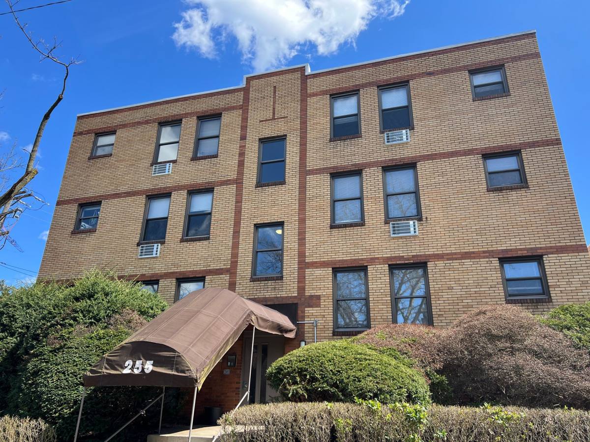 Apartment for rent at 255 Shady Ave, Pittsburgh, PA 15206