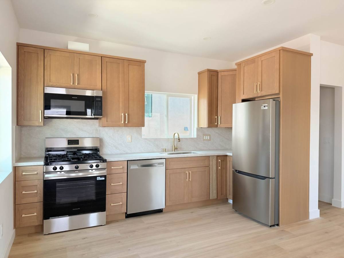 Apartment for rent at 4343 - 4345 Parks Ave, La Mesa, CA 91941