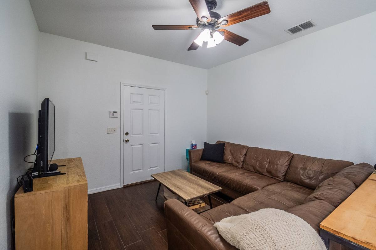 House for rent at 212 Belmar St W, Lakeland, FL 33803
