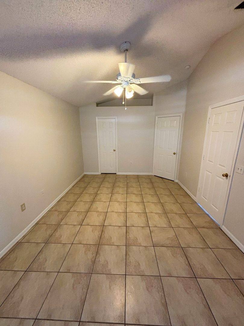 House for rent at 205 Churchill Court, Kissimmee, FL 34758