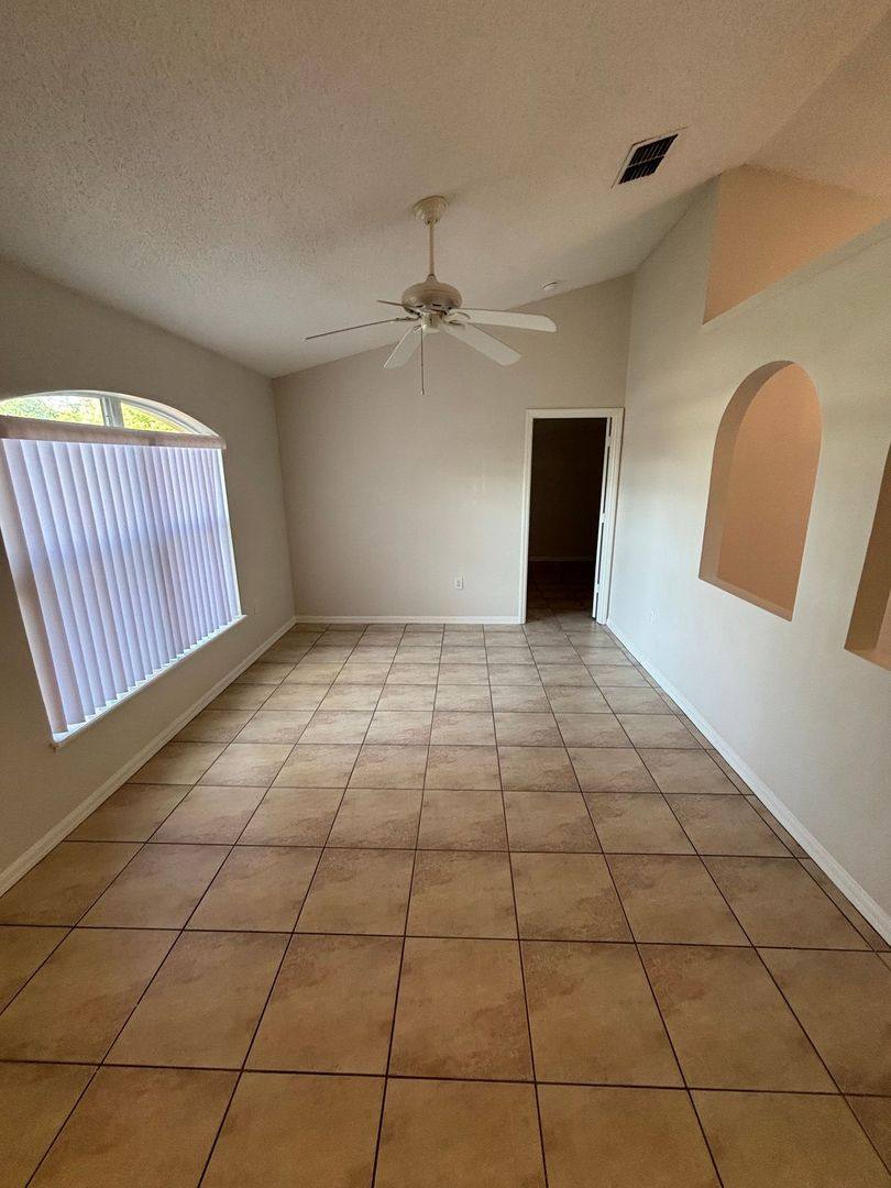 House for rent at 205 Churchill Court, Kissimmee, FL 34758