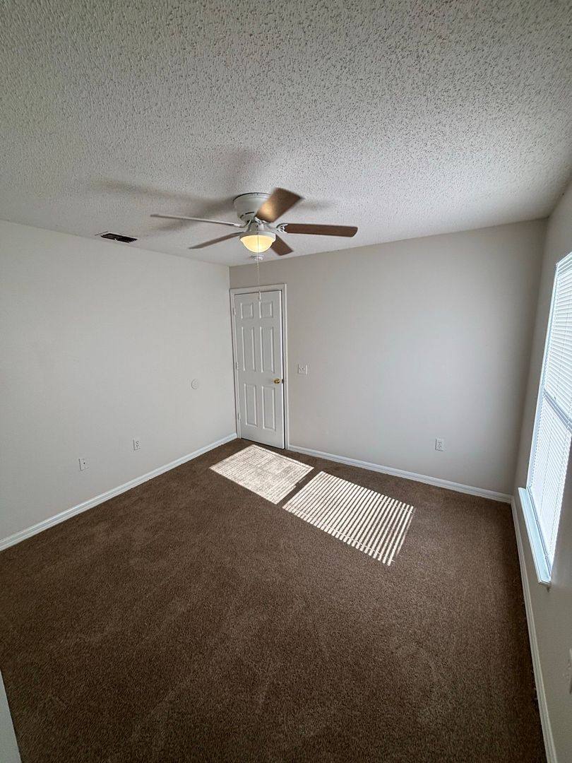 House for rent at 205 Churchill Court, Kissimmee, FL 34758