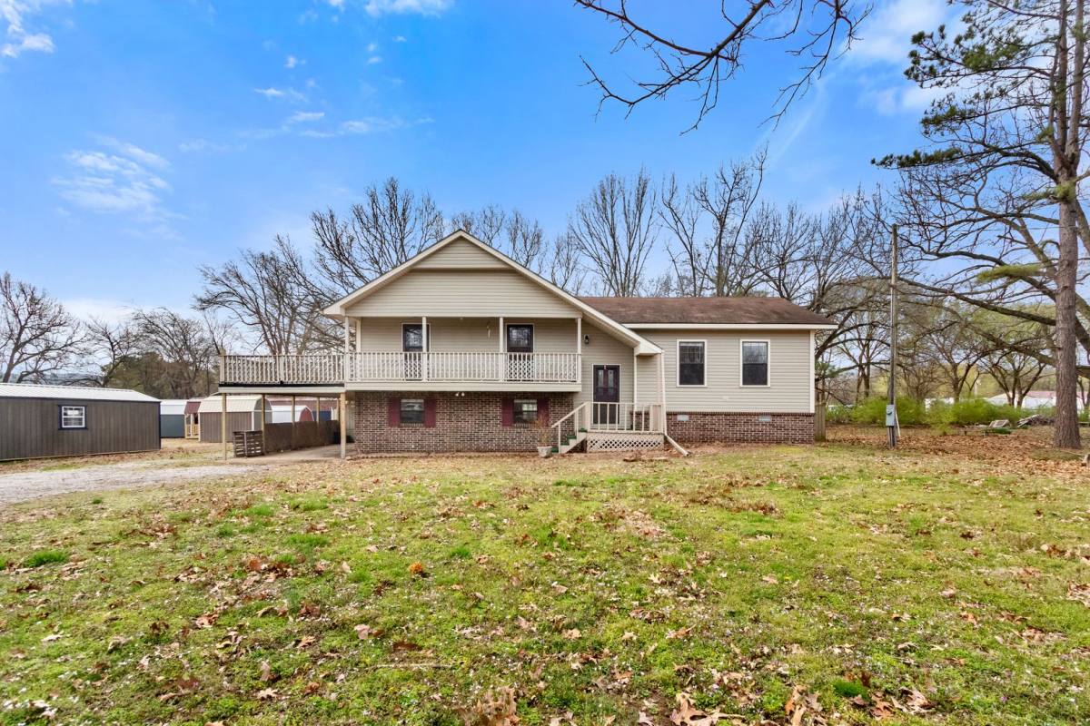 House for rent at 12405 Bethel Blacktop Rd, Farmington, AR 72730