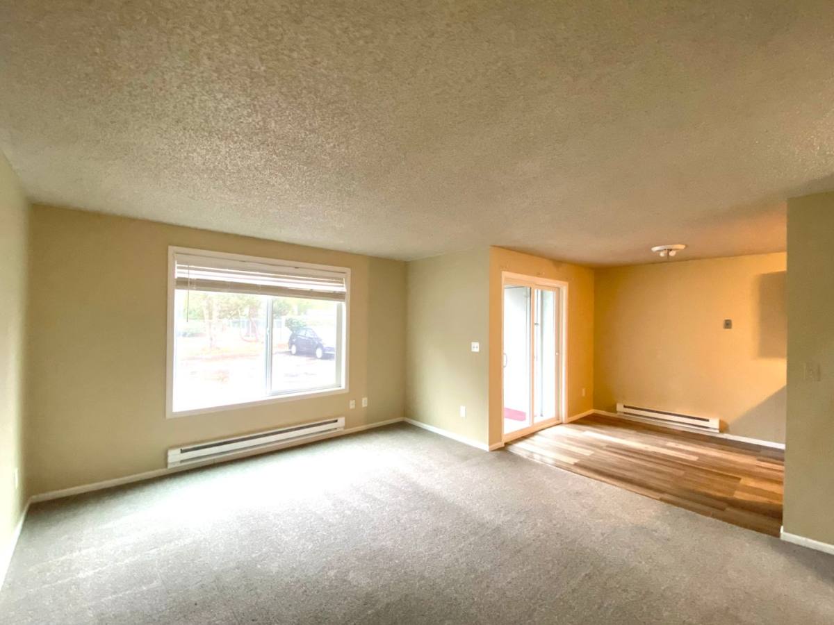 Apartment for rent at 12615 -12623 Lincoln Ave SW, Lakewood, WA 98499