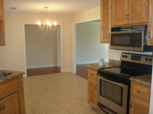 House for rent at 288 N Highway 125, Ray City, GA 31645