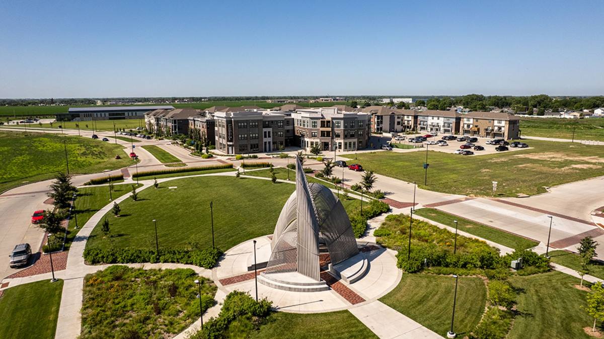 Apartment for rent at 2027-2033 Chancellors Ave, Kearney, NE 68845