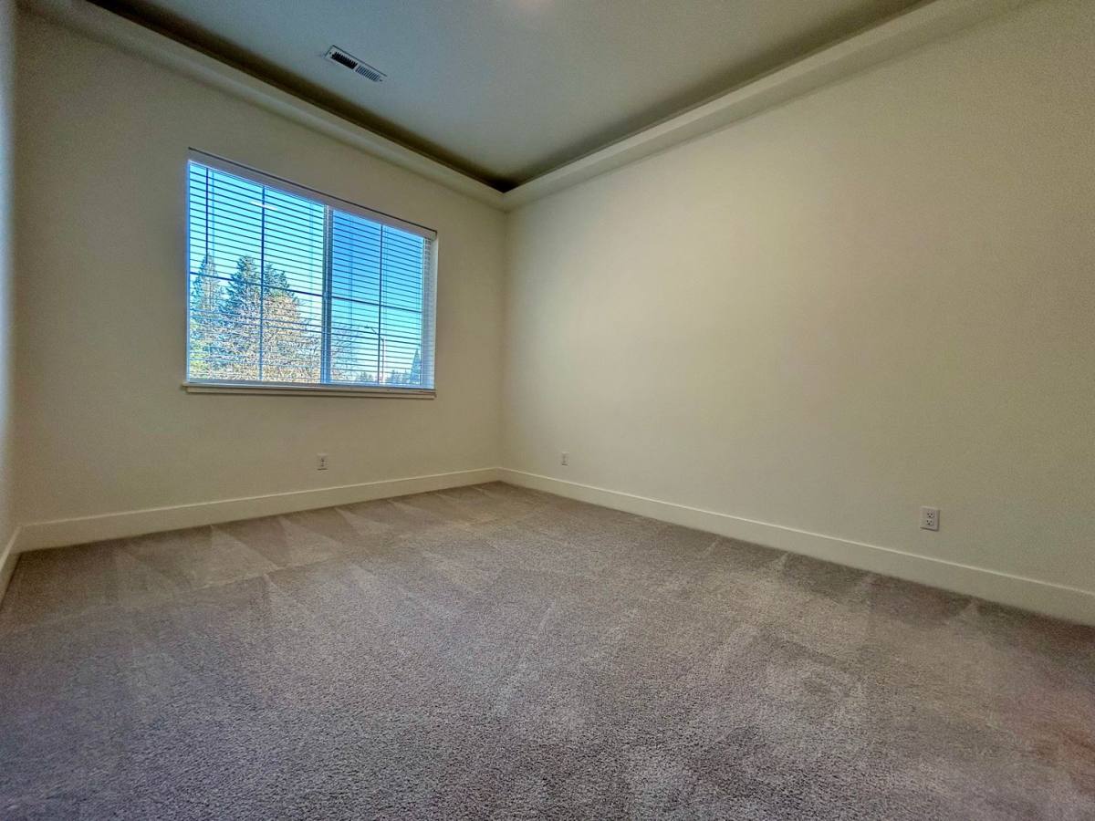 Apartment for rent at 11015 NE 26th, Vancouver, WA 98684
