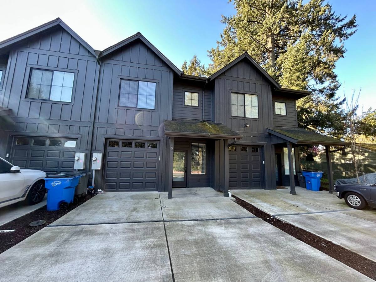 Apartment for rent at 11015 NE 26th, Vancouver, WA 98684