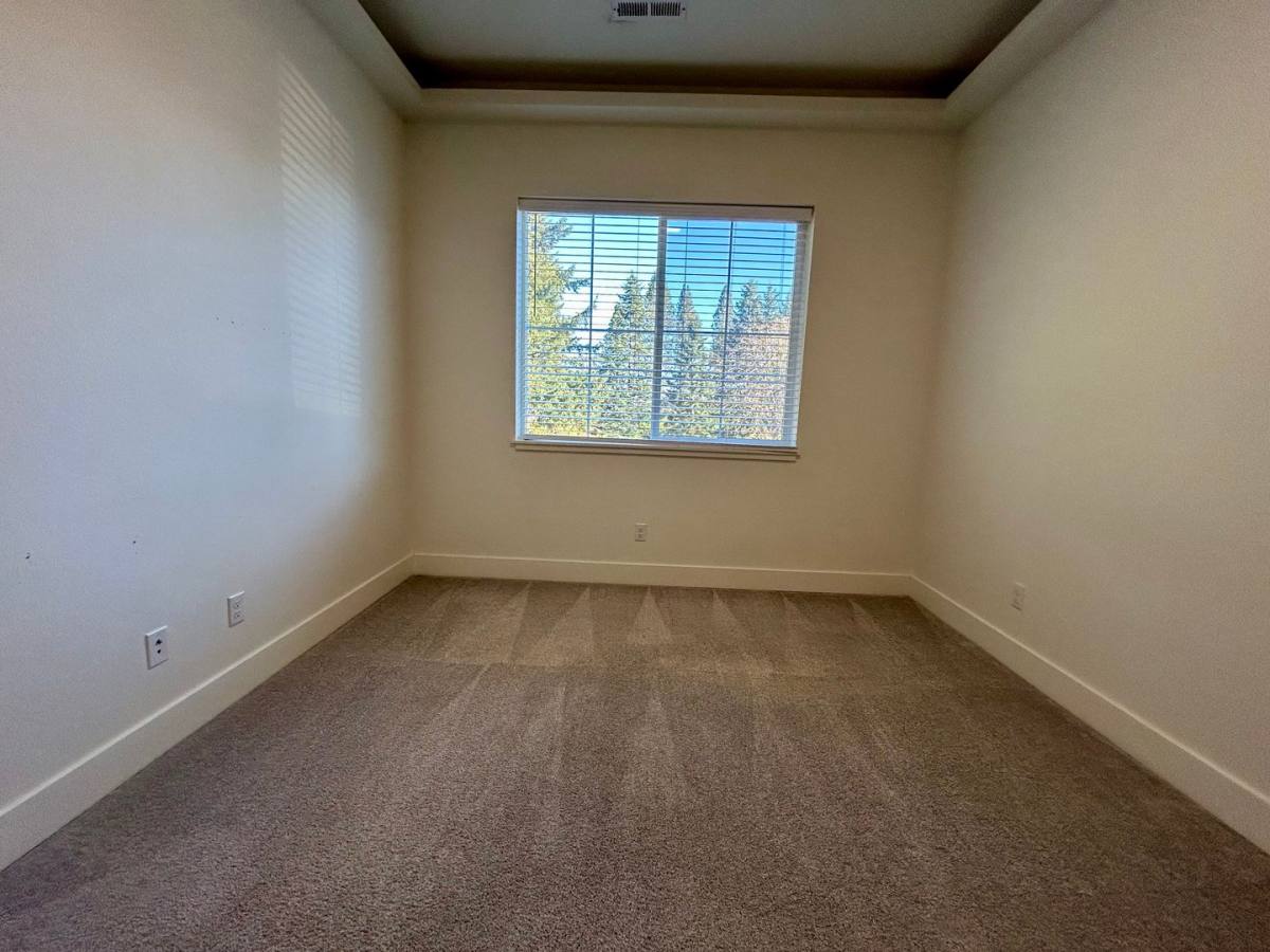 Apartment for rent at 11015 NE 26th, Vancouver, WA 98684