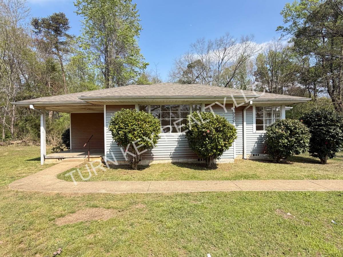 House for rent at 3920 Old Jasper Highway, Adamsville, AL 35005
