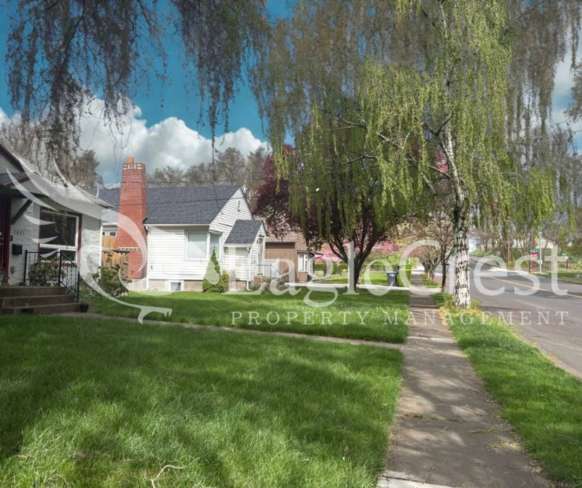House for rent at 1031 N Clinton St, Walla Walla, WA 99362
