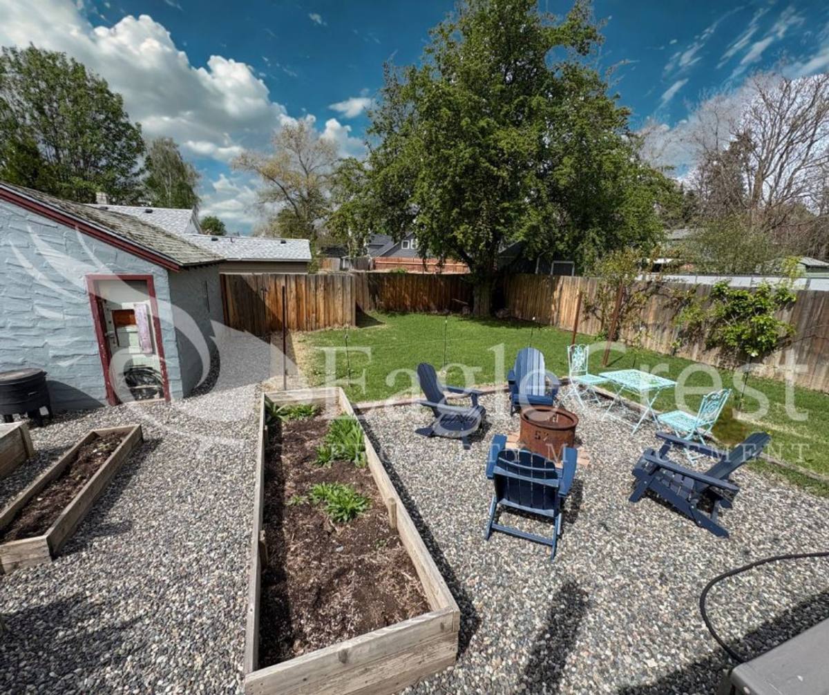 House for rent at 1031 N Clinton St, Walla Walla, WA 99362