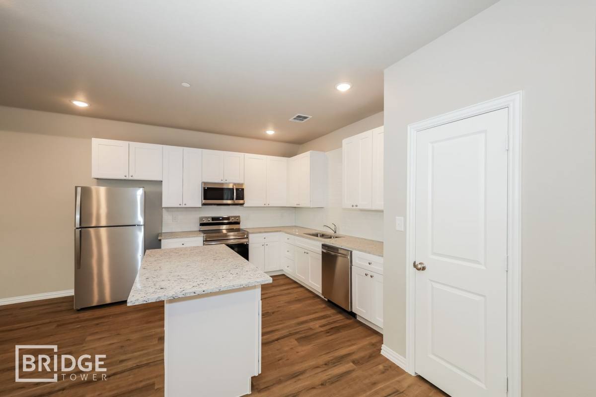 Townhouse for rent at 1057 W Golden Lane, Burleson, TX 76028