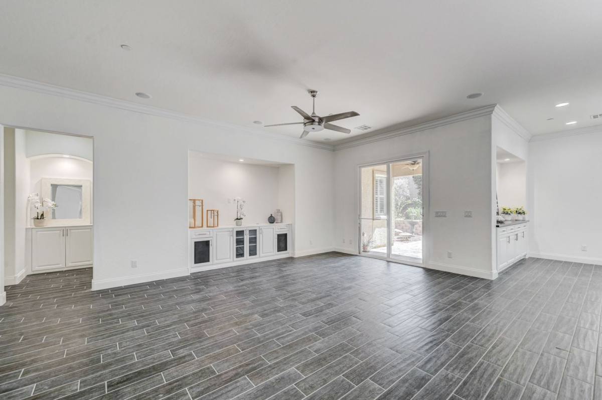House for rent at 933 Everest Peak Ave, Henderson, NV 89012