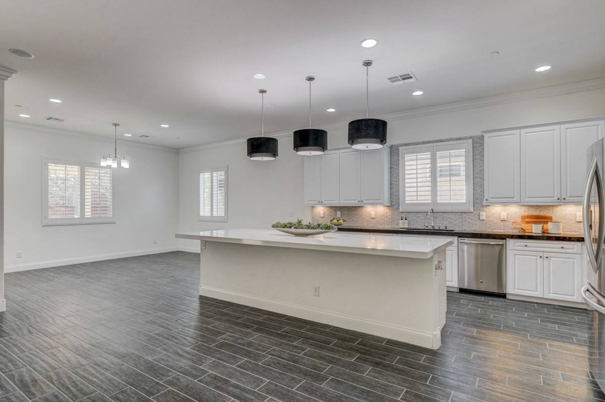 House for rent at 933 Everest Peak Ave, Henderson, NV 89012
