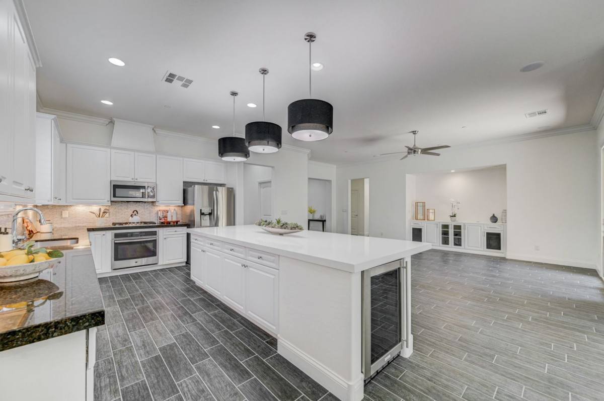 House for rent at 933 Everest Peak Ave, Henderson, NV 89012