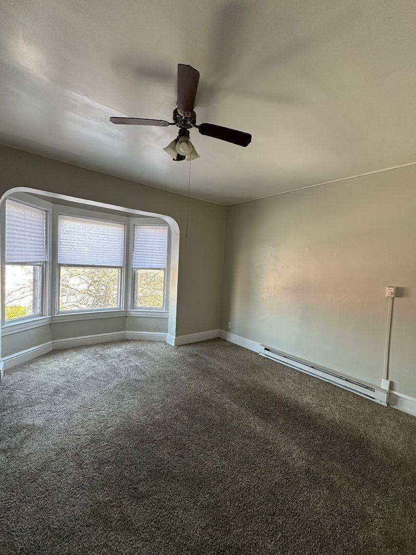 Apartment for rent at 940 W Princess St, York, PA 17401