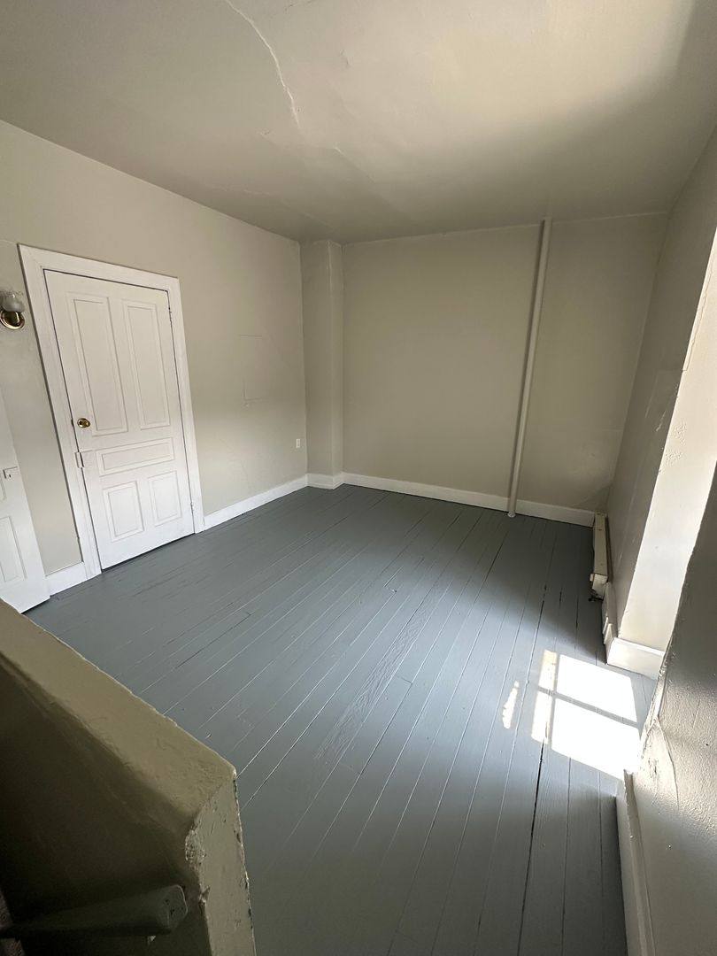 Apartment for rent at 940 W Princess St, York, PA 17401