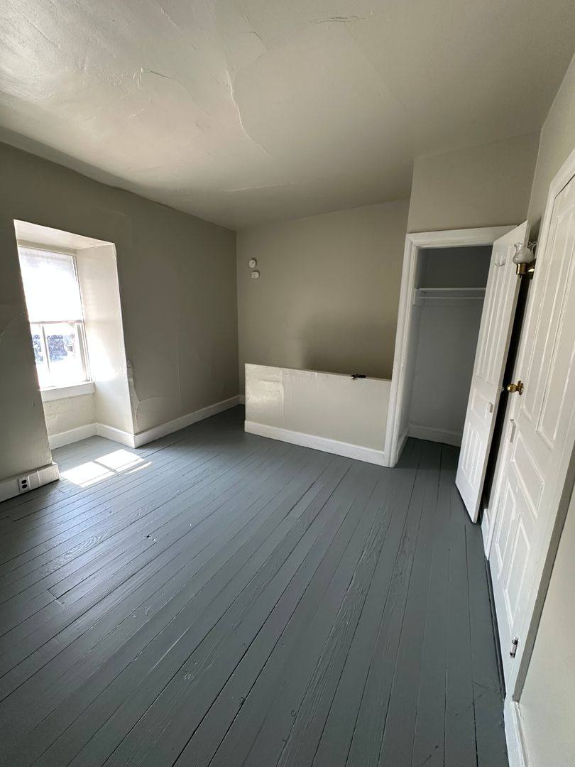 Apartment for rent at 940 W Princess St, York, PA 17401