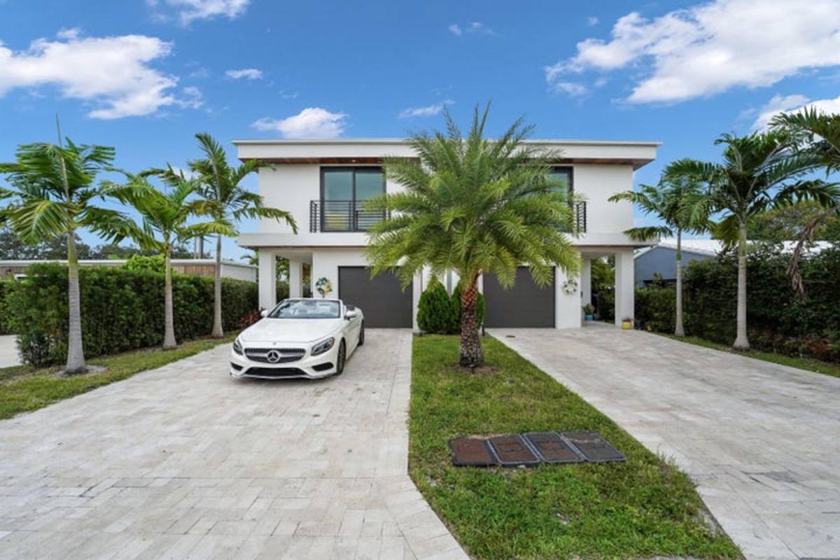 House for rent at 1238 NE 17th Ave, Fort Lauderdale, FL 33304