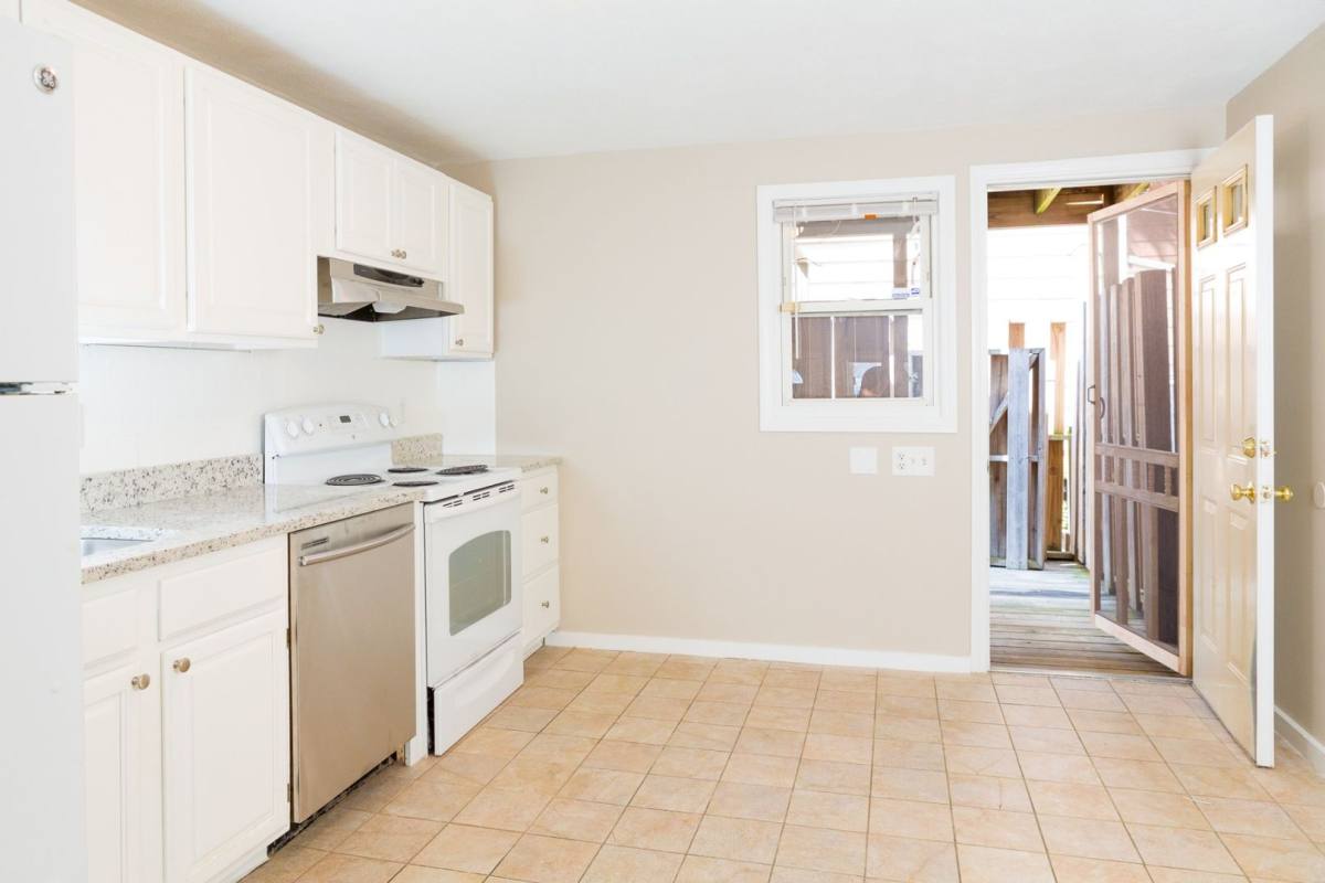 Townhouse for rent at 41 Marion St #3, East Boston, MA 02128
