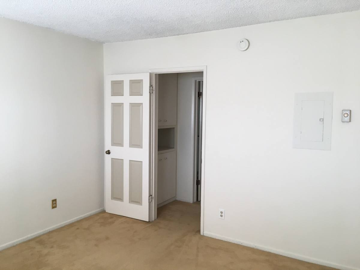 Apartment for rent at 4376 Alla Rd, Los Angeles, CA 90066