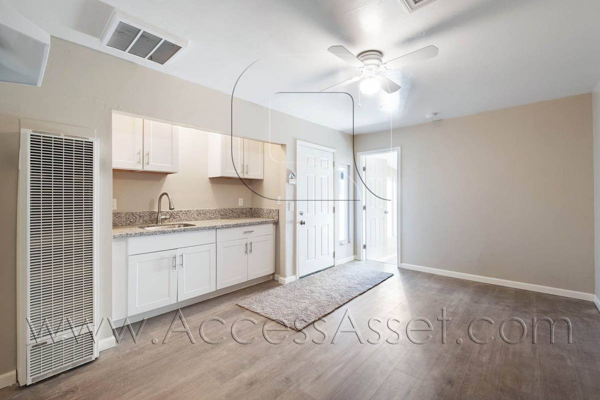 Townhouse for rent at 24099 State Highway 74 - C, Perris, CA 92570