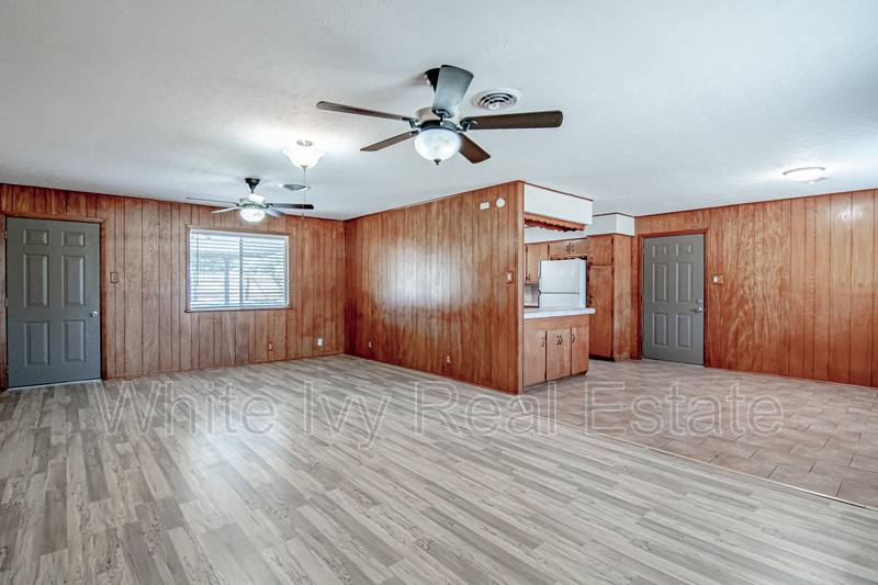 House for rent at 365 FM #247, Huntsville, TX 77320