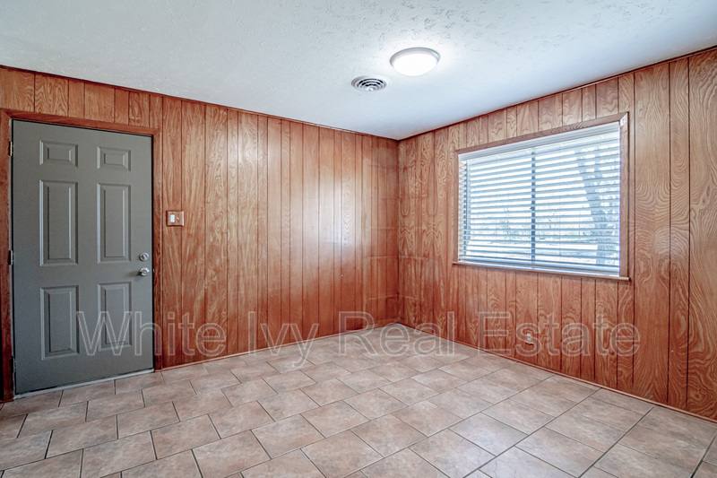 House for rent at 365 FM #247, Huntsville, TX 77320
