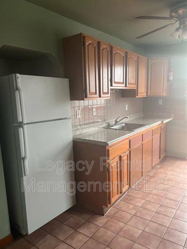 Apartment for rent at 116 E Broad St #B, Hazleton, PA 18202