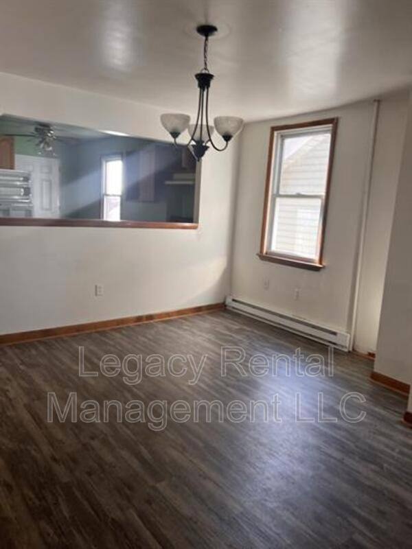 Apartment for rent at 116 E Broad St #B, Hazleton, PA 18202
