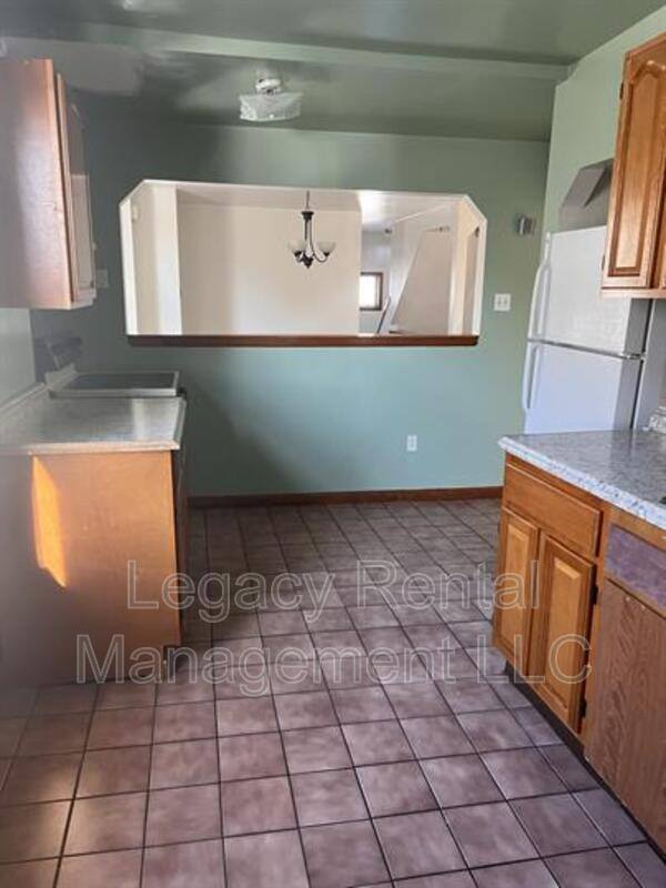 Apartment for rent at 116 E Broad St #B, Hazleton, PA 18202