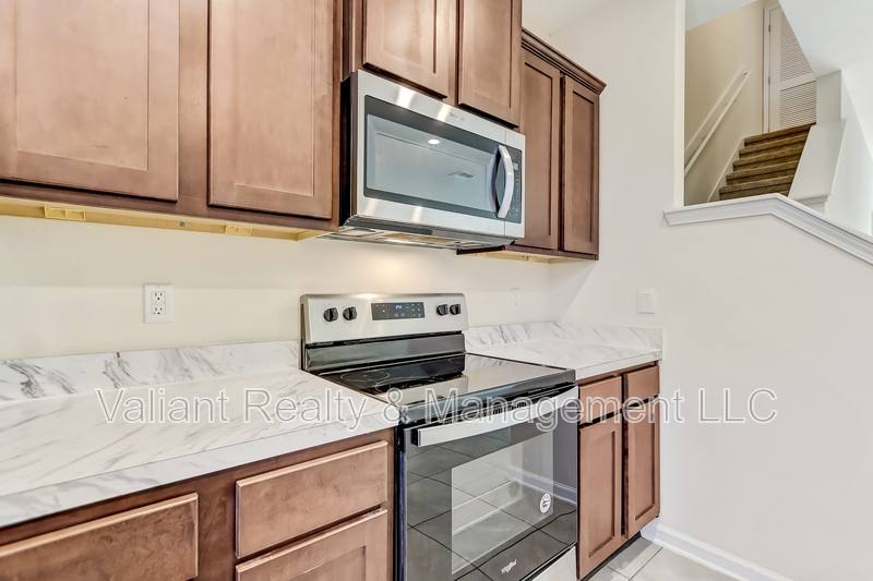 Townhouse for rent at 3978 Oak Mill Rd, Orange Park, FL 32065
