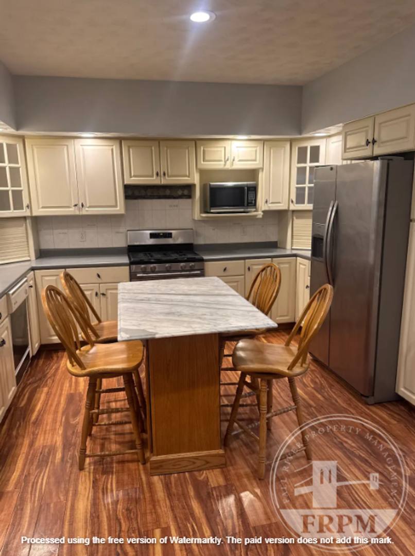 Apartment for rent at 46 Pitman St, Fall River, MA 02723